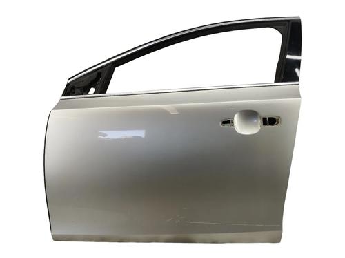 left-front-door-volvo-v40-hatchback-525-2012-2013-2014-2015-2016-2017-2018-2019-39903027 main image