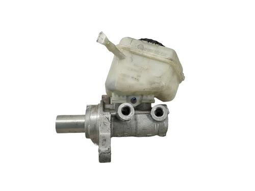 Used Brake master cylinder Brake master cylinder BMW 1 (F21) 118 d (143 hp) 39989175 39989175