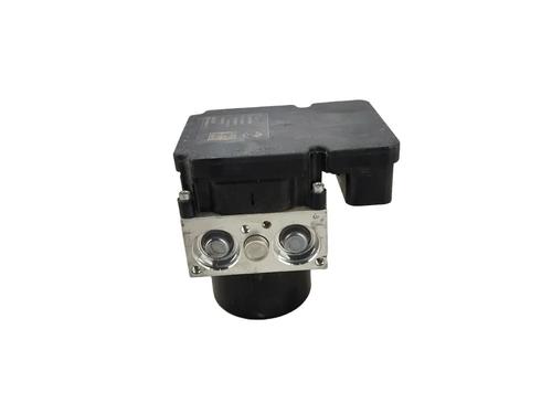 Used ABS pump ABS pump BMW 1 (F21) 118 d (143 hp) 39989172 39989172