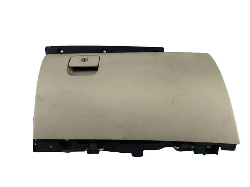 glove-box-jaguar-xf-ii-x260-2015-40037825 main image