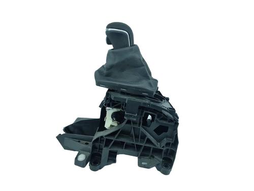 gear-lever-toyota-corolla-estate-_e21_-2019-40078155 main image