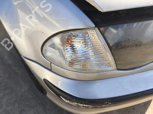 Used Right front indicator Right front indicator BMW 3 (E46) 320 d (136 hp) 40197010 40197010