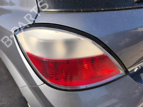 left-taillight-opel-astra-h-a04-2004-2005-2006-2007-2008-2009-2010-2011-2012-2013-2014-40204611 main image