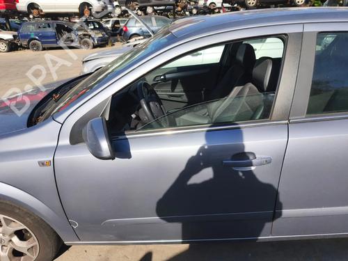 left-front-door-opel-astra-h-a04-2004-2005-2006-2007-2008-2009-2010-2011-2012-2013-2014-40204608 main image