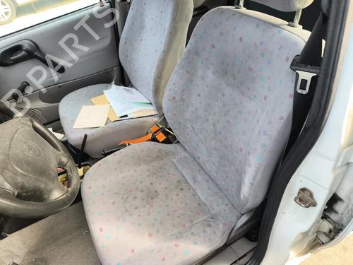 Used Seats set Seats set OPEL CORSA B (S93) 1.5 TD (F08, F68, M68) (67 hp) 40235199 40235199