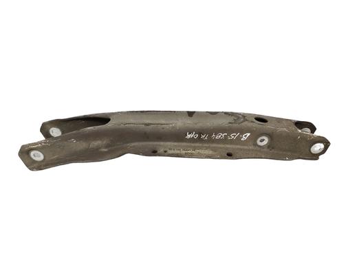 Used Right rear suspension arm Right rear suspension arm MERCEDES-BENZ GLA-CLASS (X156) GLA 180 CDI / d (156.912) (109 hp) 40257738 40257738