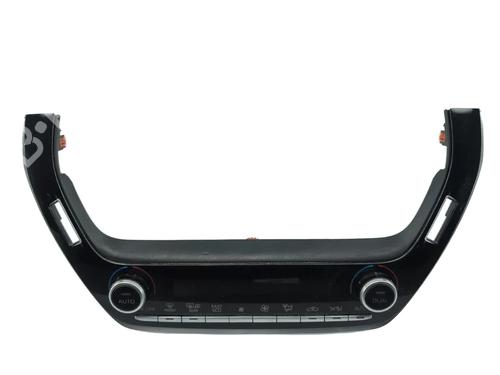 Used Climate control Climate control TOYOTA COROLLA Estate (_E21_) 1.8 Hybrid (ZWE211W) (122 hp) 40257746 40257746
