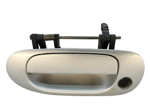 Used Front left exterior door handle Front left exterior door handle MITSUBISHI SPACE STAR MPV (DG_A) 1.3 16V (DG1A) (82 hp) 40238729 40238729