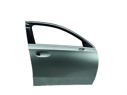 right-front-door-mercedes-benz-a-class-w177-2018-40282160 main image
