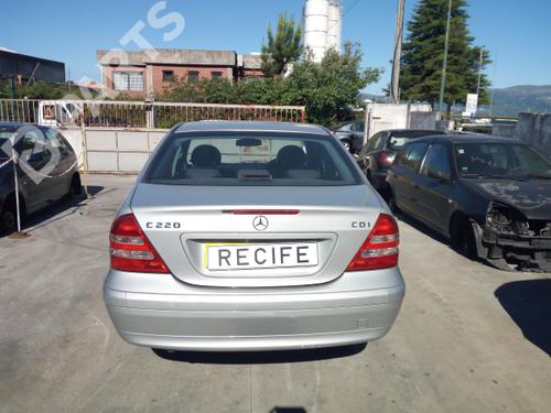 MERCEDES-BENZ C-CLASS (W203)    783865