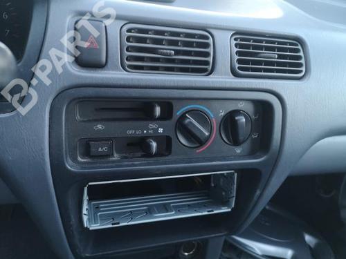 Third brake light TOYOTA STARLET (_P9_) 1.3 (EP91_, EP91R) | BP7273034L11 