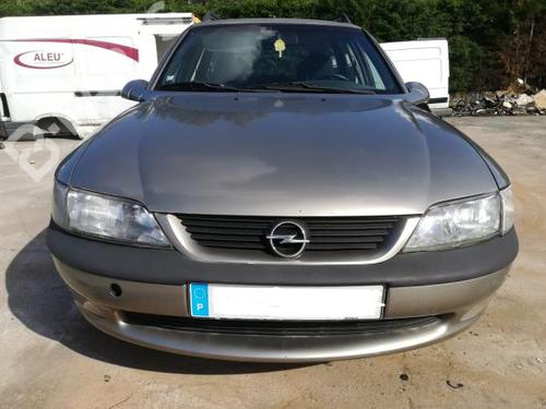 Used Parts OPEL VECTRA B Estate (J96)  2.0 i 16V (F35)  846438