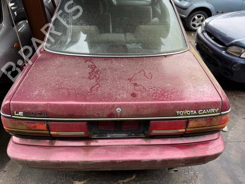 Used Bootlid window TOYOTA CAMRY (_V2_) 2.0 (SV21_, SV21R) (121 hp) 25206220