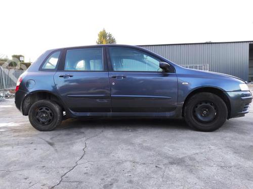 Left front window switch FIAT STILO (192_) 1.6 16V (192_XB1A) | BP17329526I27 