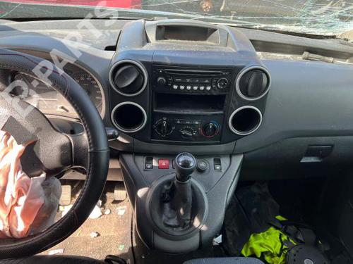Right front window switch PEUGEOT PARTNER Box Body/MPV 1.6 HDi | BP14367709I26 