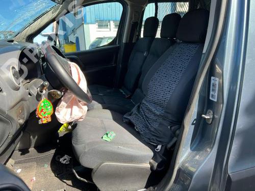 Right front window switch PEUGEOT PARTNER Box Body/MPV 1.6 HDi | BP14367709I26 