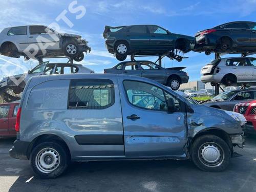 Right front window switch PEUGEOT PARTNER Box Body/MPV 1.6 HDi | BP14367709I26 
