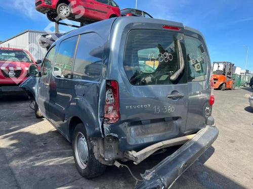 Right front window switch PEUGEOT PARTNER Box Body/MPV 1.6 HDi | BP14367709I26 