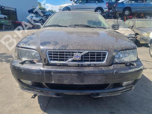 Used Parts VOLVO V40 Estate (645)  1.9 DI  1068311