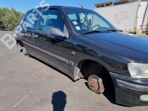 Used Parts PEUGEOT 106 II (1A_, 1C_)  1.4 i  1077404