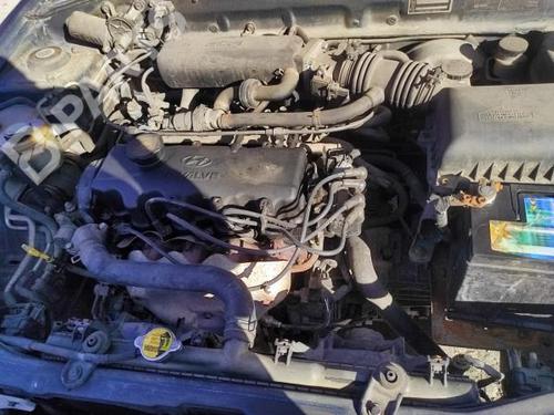 Left front indicator HYUNDAI ACCENT I (X-3) 1.3 i 12V | BP20304228C32 