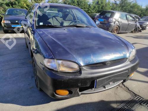 Left front indicator HYUNDAI ACCENT I (X-3) 1.3 i 12V | BP20304228C32 