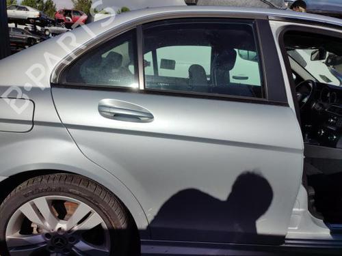 Right rear door MERCEDES-BENZ C-CLASS (W204) C 180 CDI (204.000) NUA
