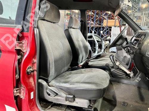 Anti roll bar MITSUBISHI L200 (K7_T, K6_T, K5_T) 2.5 TD 4WD (K74T) | BP9677466M96 