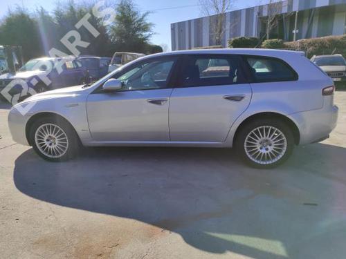 Right rear window switch ALFA ROMEO 159 Sportwagon (939_) 1.9 JTDM 8V (939BXE1B) | BP12602605I28 
