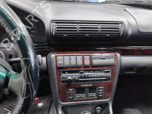 Vindusheismekanisme venstre foran AUDI A4 B5 (8D2) 1.9 TDI | BP18644070C22 