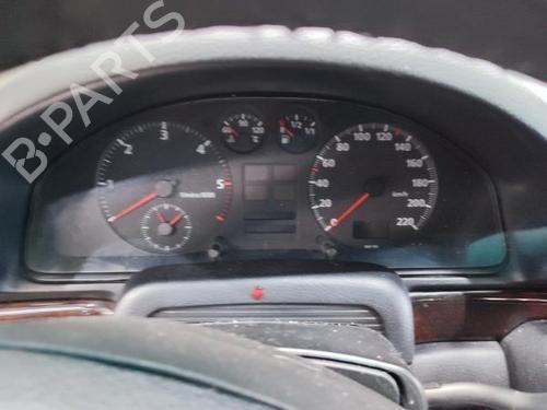 Vindusheismekanisme venstre foran AUDI A4 B5 (8D2) 1.9 TDI | BP18644070C22 
