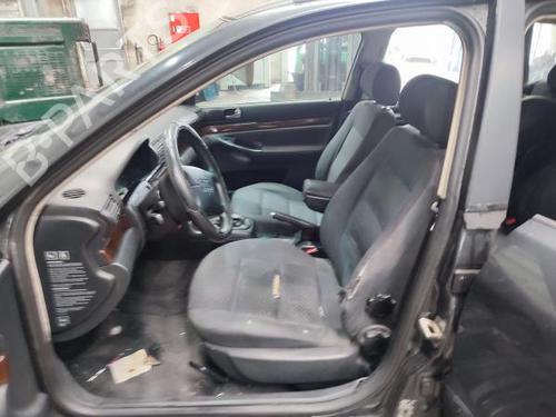 Vindusheismekanisme venstre foran AUDI A4 B5 (8D2) 1.9 TDI | BP18644070C22 