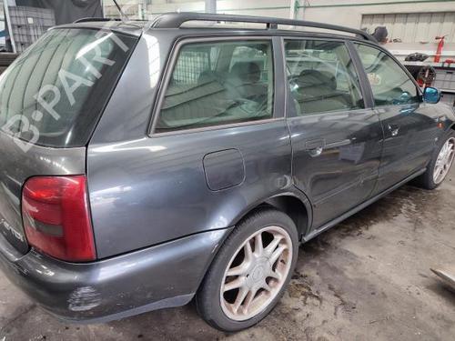 Vindusheismekanisme venstre foran AUDI A4 B5 (8D2) 1.9 TDI | BP18644070C22 