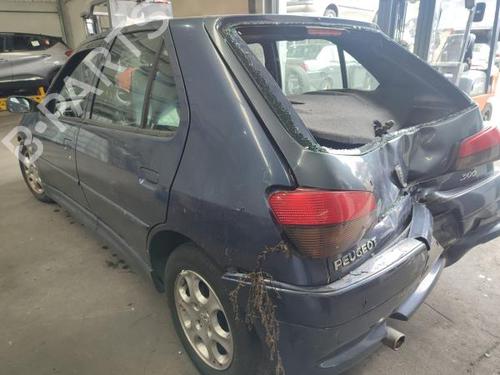 Left mirror PEUGEOT 306 Hatchback (7A, 7C, N3, N5) 1.4 | BP20112652C26 