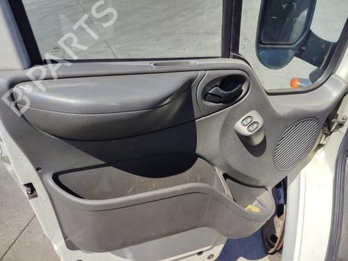 Right headlight FORD TRANSIT Van (FA_ _) 2.4 TDE | BP19779739C29 