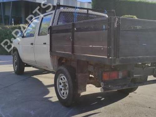 Right mirror NISSAN NAVARA (D21) 2.5 D 4x4 | BP20482065C27 