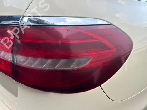 Højre baglygte MERCEDES-BENZ E-CLASS T-Model (S213) E 200 d (213.213) A2139068800