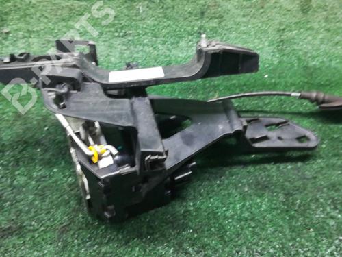 Højre bagtil lås FORD FIESTA V (JH_, JD_) 1.4 TDCi (68 hp) 6167660