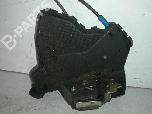 Używane Zamek drzwi przednich prawych TOYOTA AVENSIS (_T25_) [2003-2008]  6168553