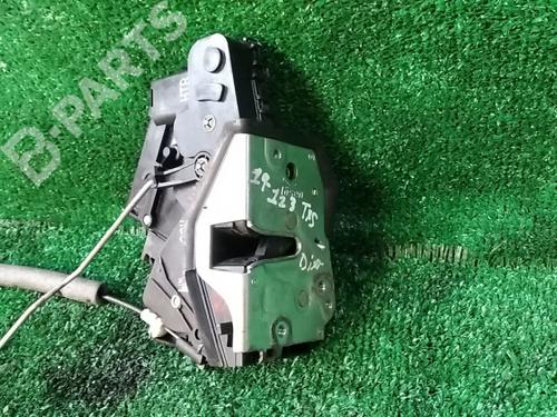 Zamek drzwi tylnych prawych BMW 3 (E46) 330 d | BP6169114C99