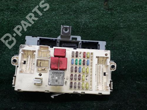 Used Fuse box Fuse box 6169443 6169443