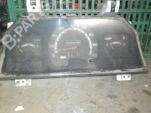 Used Instrument cluster MITSUBISHI L 300 / DELICA II Platform/Chassis (L03_P) [1980-2025]  6174082