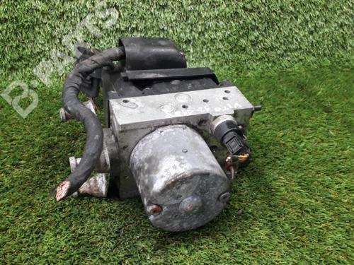 Used ABS pump MERCEDES-BENZ VITO / MIXTO Van (W639) [2003-2025]  6174428