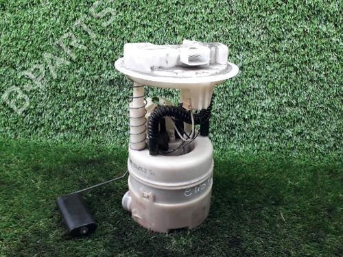 Used Fuel pump RENAULT CLIO III (BR0/1, CR0/1) 1.2 16V (103 hp) 14410869