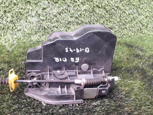 Used Front right lock BMW X3 (E83) 2.0 d (150 hp) 6176497