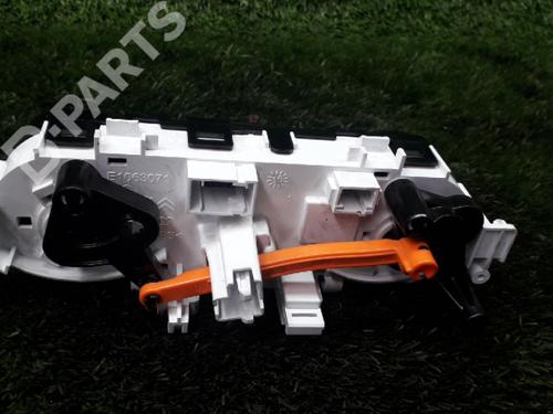 Climate control PEUGEOT 208 I (CA_, CC_) 1.0 VTi | BP6176593I5 