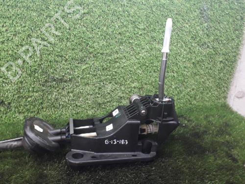 Gear lever PEUGEOT 208 I (CA_, CC_) 1.0 VTi 9808161480
