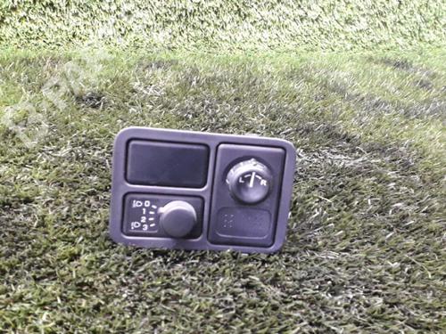 Used Switch NISSAN ALMERA II (N16) 2.2 dCi (112 hp) 6321076