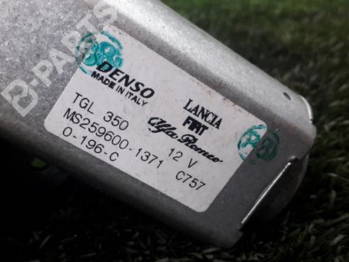 Rear wiper motor FIAT 500 (312_) 1.2 (312AXA1A) | BP6178144M102