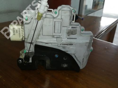 Używane Zamek drzwi przednich prawych AUDI A3 (8P1) 2.0 TDI (136 hp) 6180385